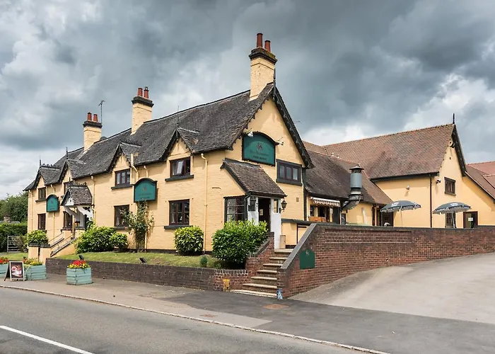 Golden Lion Hotel